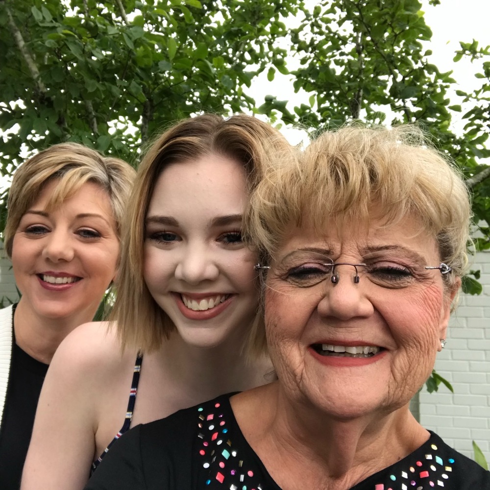 Meet your Posher, Amanda